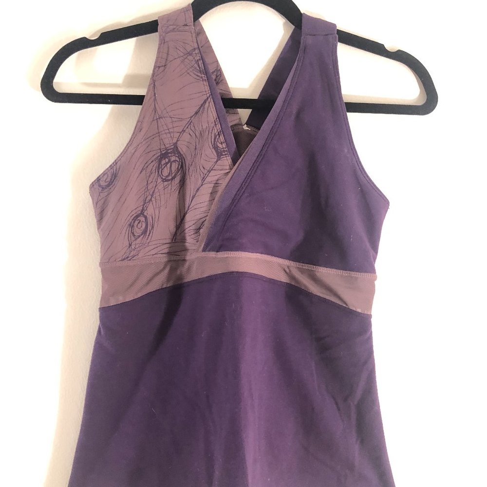 Lululemon top
